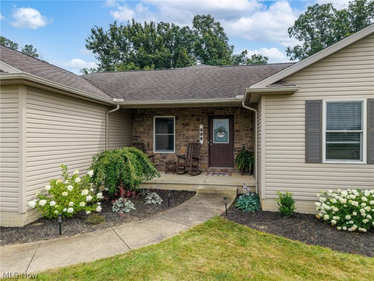 227 Easton Road, Creston, OH - Photo 4