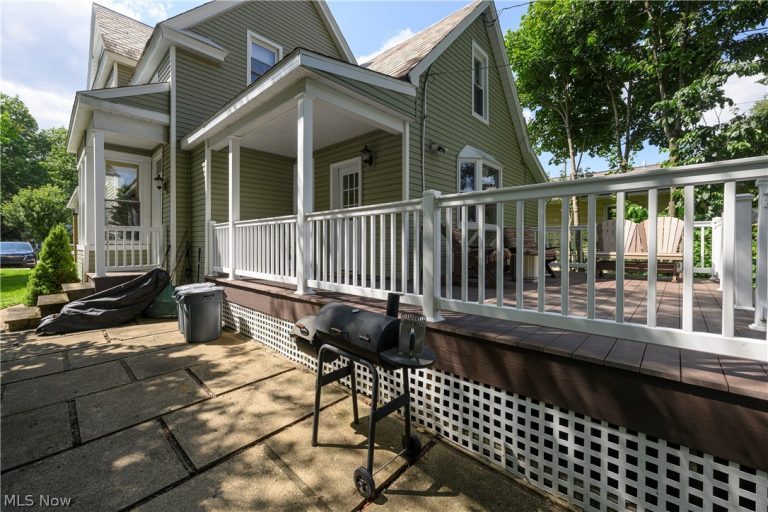 473 Broadway Street, New Philadelphia, OH - Photo 3