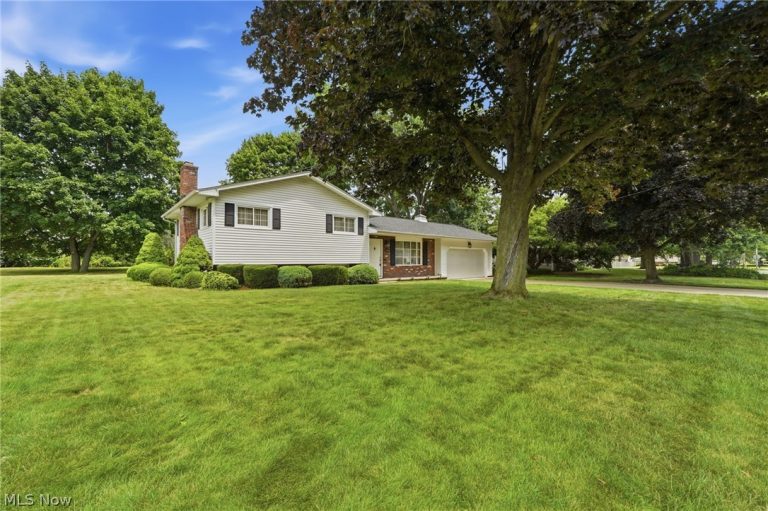 110 Hemlock Court, Painesville Twp, OH - Photo 3