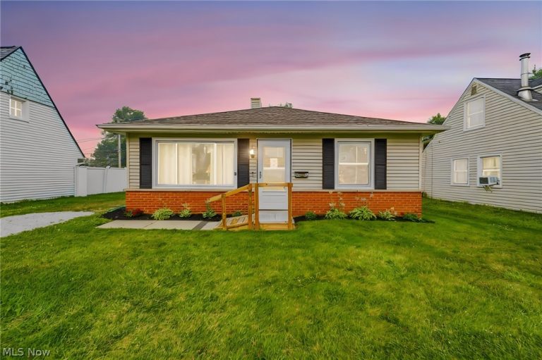 4820 Forest Road, Mentor, OH - Photo 2