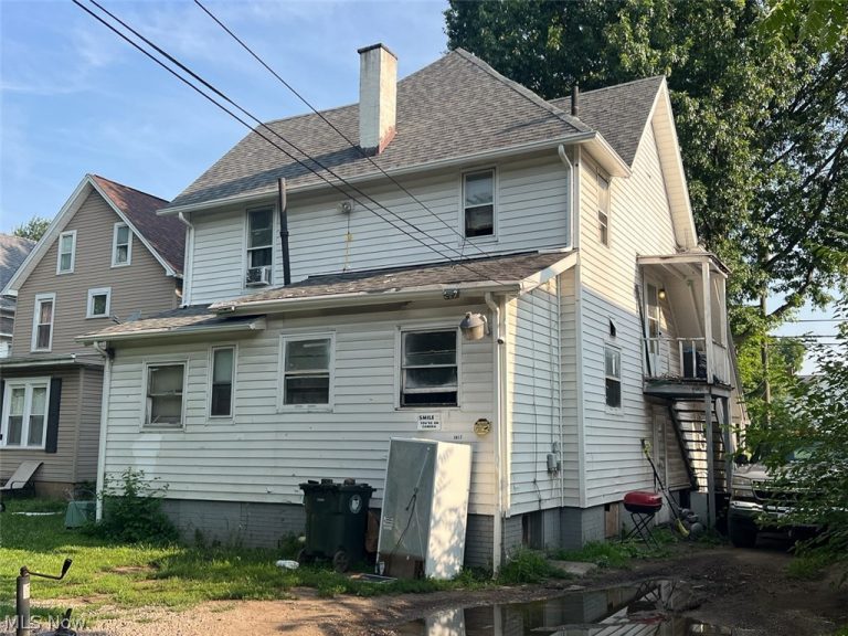 2404 9th Street, Canton, OH - Photo 4