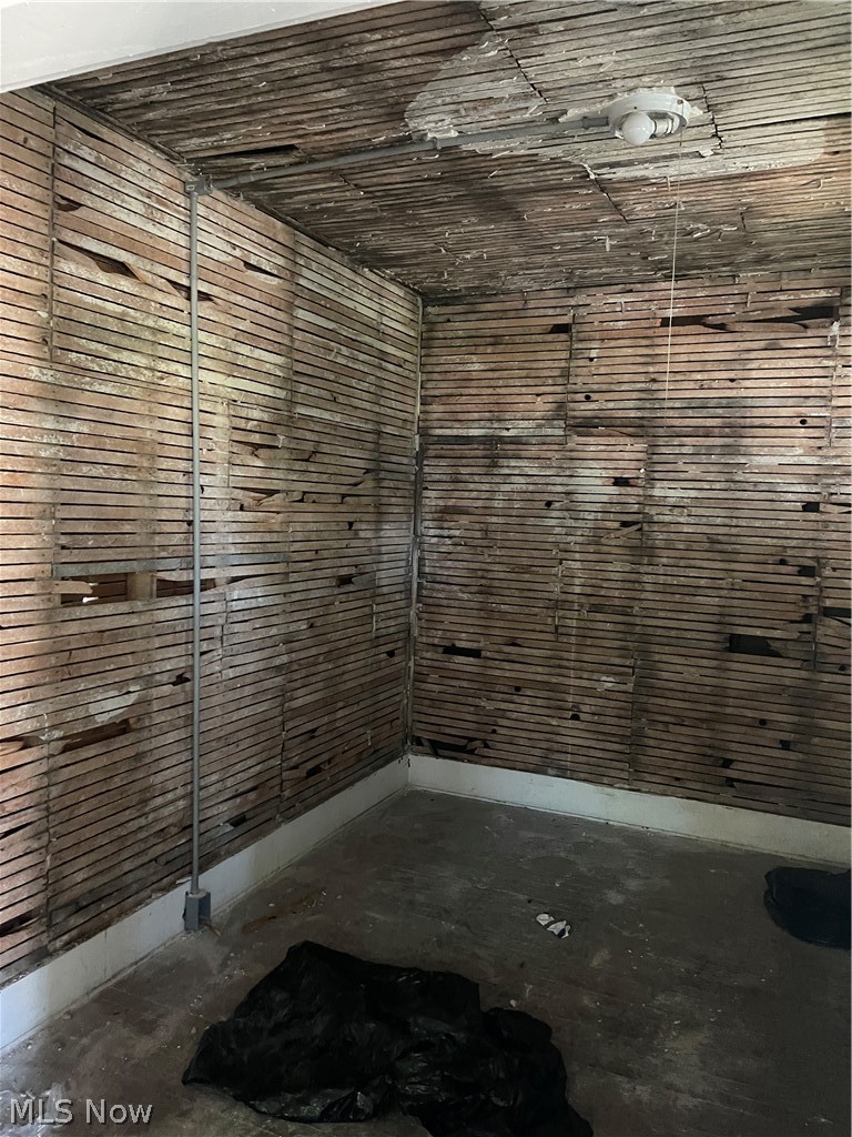 6204 Fullerton Avenue, Cleveland, OH - Photo 4