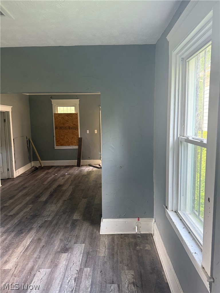 7505 Elton Avenue, Cleveland, OH - Photo 8