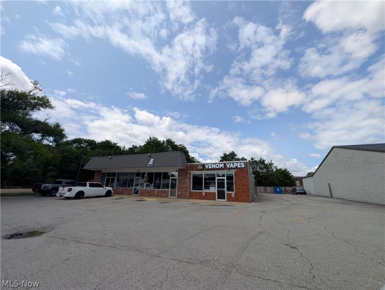1330 Cooper Foster Park Road #3, Lorain, OH, 44053