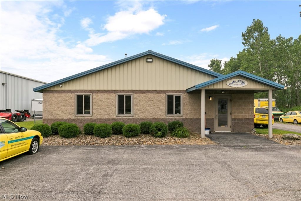 75 Eastgate Drive, North Lima, OH