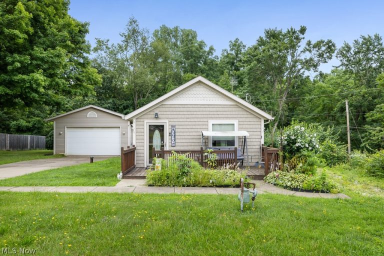 3315 Linda Street, Akron, OH, 44319