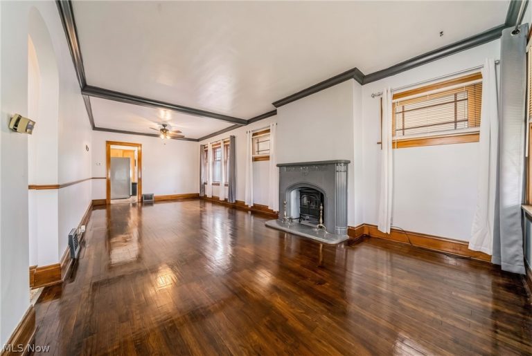 19541 Naumann Avenue, Euclid, OH - Photo 6