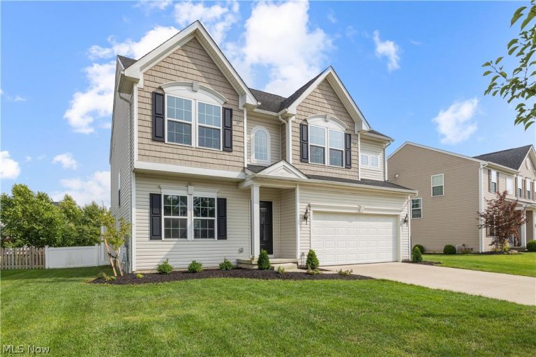 3109 Woodland Trail, Avon, OH - Photo 3