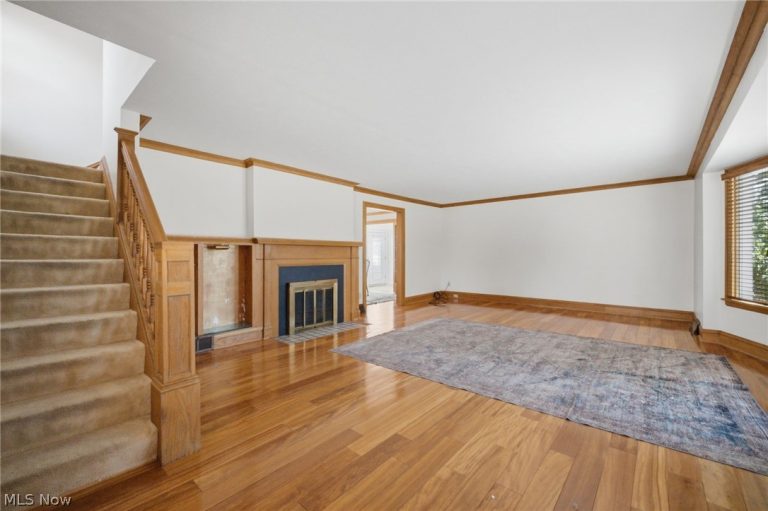 1415 Blossom Park Avenue, Lakewood, OH - Photo 8