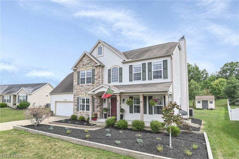 4075 Turnberry Drive, Medina, OH - Photo 2