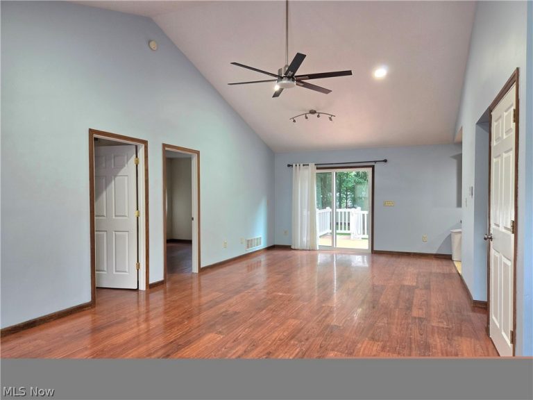 2956 Hayne Road, Akron, OH - Photo 4