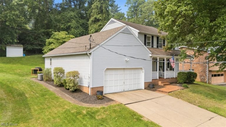 1004 51st Street, Vienna, WV - Photo 2