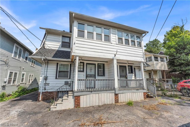 3208 Euclid Heights Boulevard, Cleveland Heights, OH - Photo 5