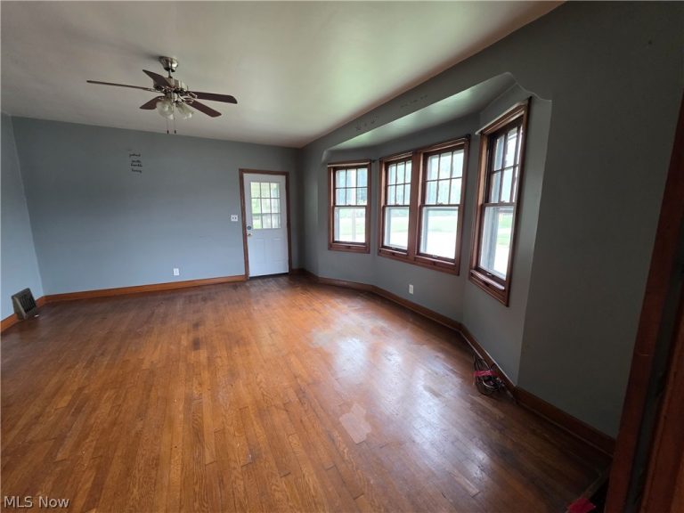 516 Buckeye Street, Tiltonsville, OH - Photo 4