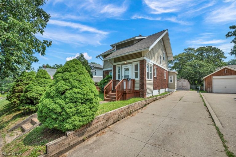 535 Brittain Road, Akron, OH - Photo 5