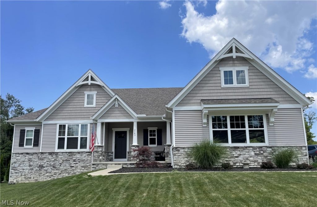 2783 Galway Drive, Brunswick, OH