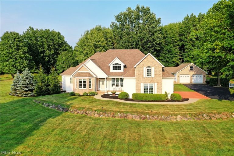 9216 Warren Painesville Road, North Bloomfield, OH - Photo 6