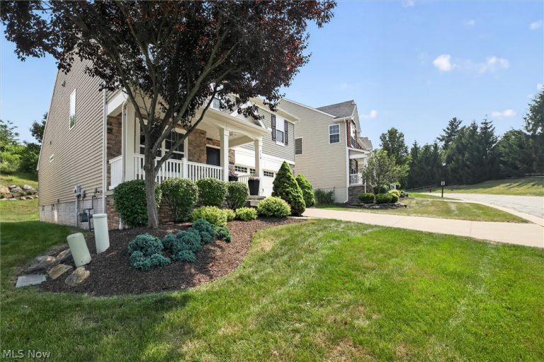 110 Trailhead Lane, Berea, OH - Photo 5