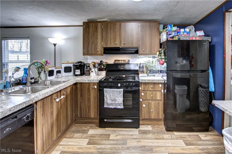 360 Main Street #647, West Salem, OH - Photo 3