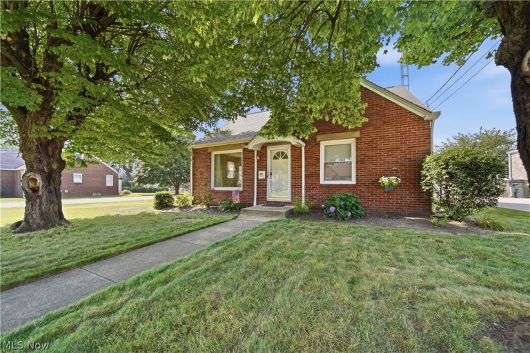3002 15th Street, Canton, OH, 44708