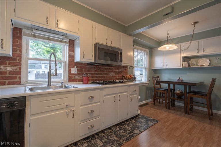 3193 139th Street, Cleveland, OH - Photo 5
