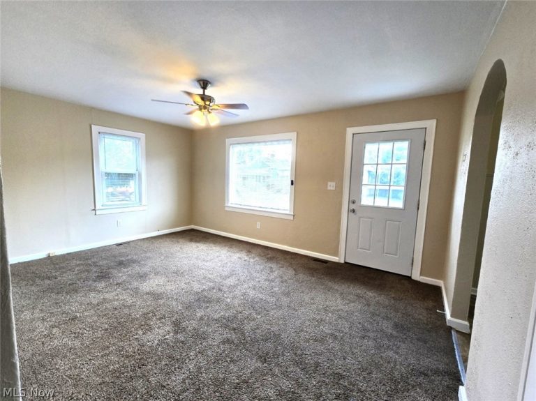 1103 30th Street, Parkersburg, WV - Photo 3