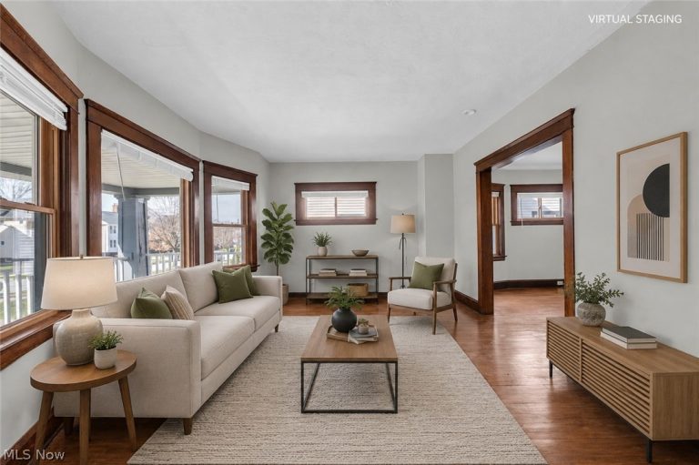 1631 Waterbury Road, Lakewood, OH - Photo 4