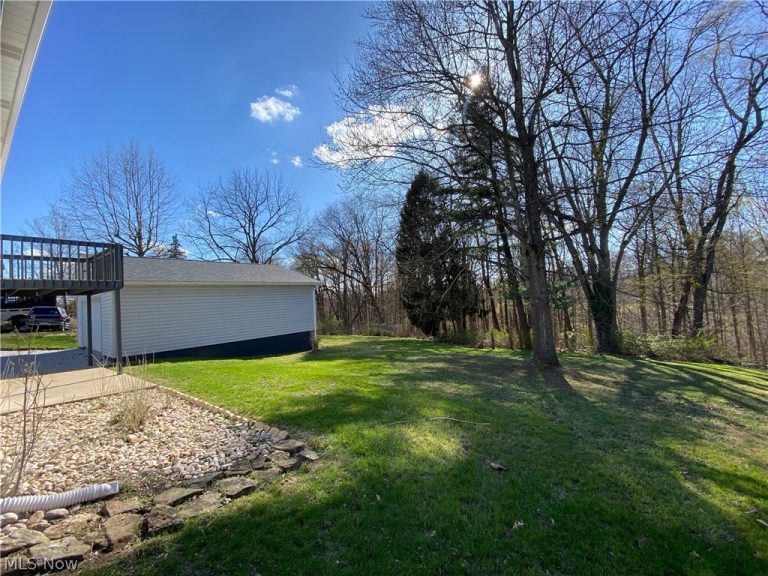315 Nimitz Avenue, Wintersville, OH - Photo 2