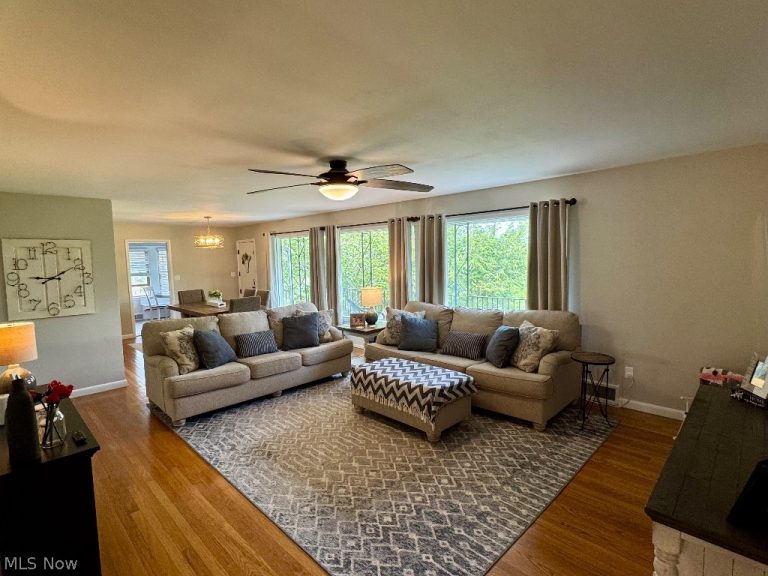 95 Sunset Drive, Mcconnelsville, OH - Photo 2