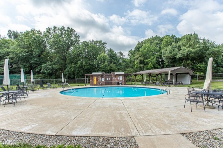 2540 North Road #C12, Warren, OH - Photo 6