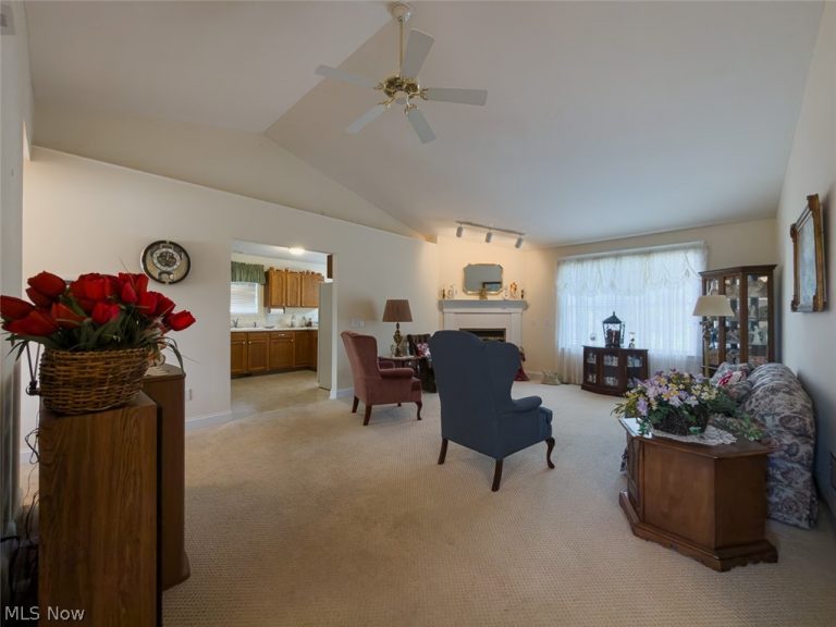 4054 Lindbergh Avenue, Canton, OH - Photo 4