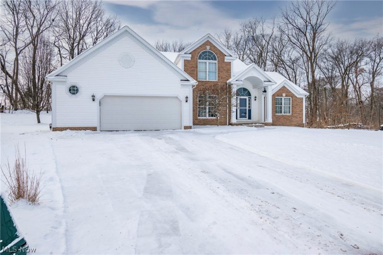 11002 Trenton Road, Uniontown, OH - Photo 2