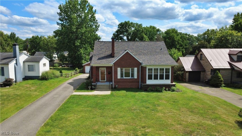 520 Harding Road, Zanesville, OH