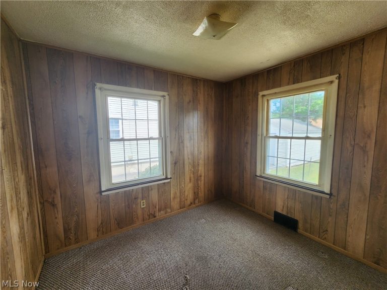 783 Belvedere Avenue, Warren, OH - Photo 8