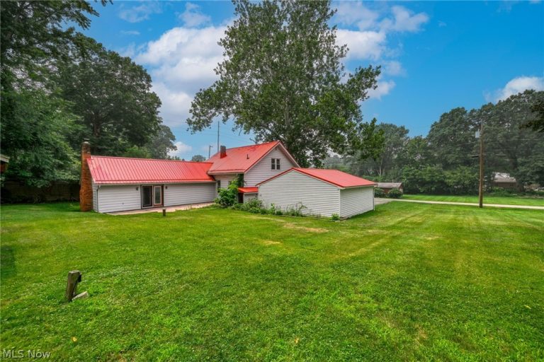 6590 Pleasant Avenue, Kent, OH - Photo 8