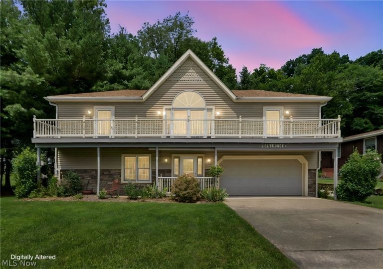1 Cherokee Trail, Malvern, OH - Photo 2