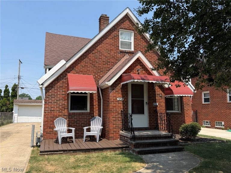 5714 Gilbert Avenue, Parma, OH, 44129