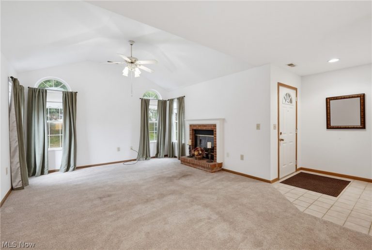 4286 Hunters Chase Lane, Wooster, OH - Photo 4