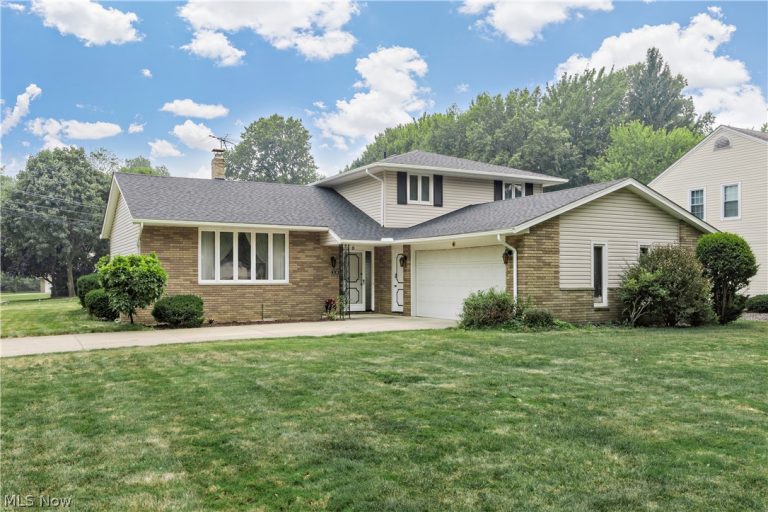 5134 Hickory Drive, Cleveland, OH, 44124