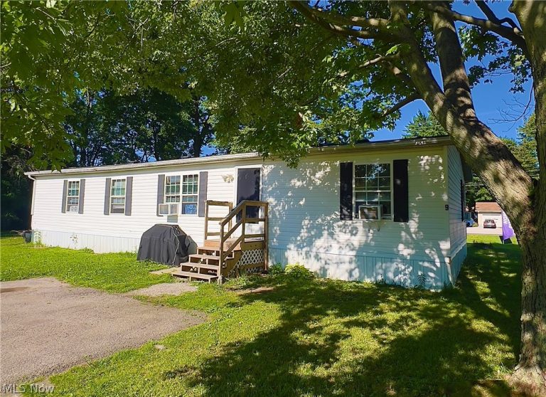 3585 Austin Road ##9, Geneva, OH - Photo 2