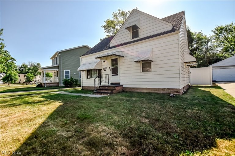 3833 186th Street, Cleveland, OH - Photo 4