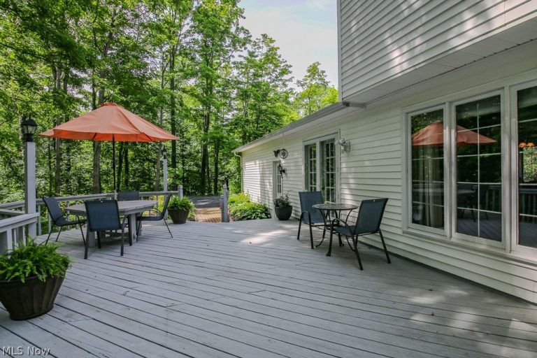12181 Shiloh Drive, Chesterland, OH - Photo 6