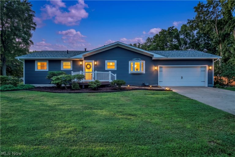 1761 Piercy Drive, Akron, OH - Photo 2