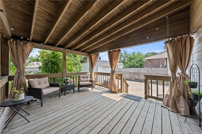 3326 Silverdale Avenue, Cleveland, OH - Photo 3