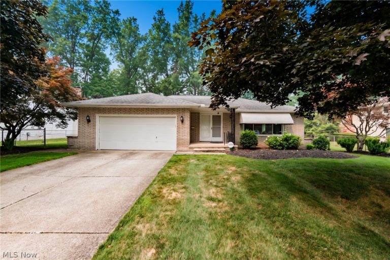 616 Sturbridge Drive, Highland Heights, OH, 44143