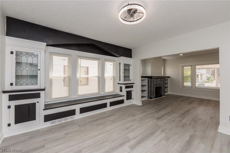 11711 Buckingham Avenue, Cleveland, OH - Photo 6