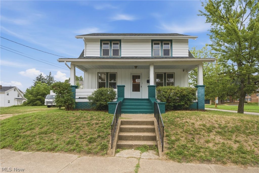 2155 2nd Street, Canton, OH
