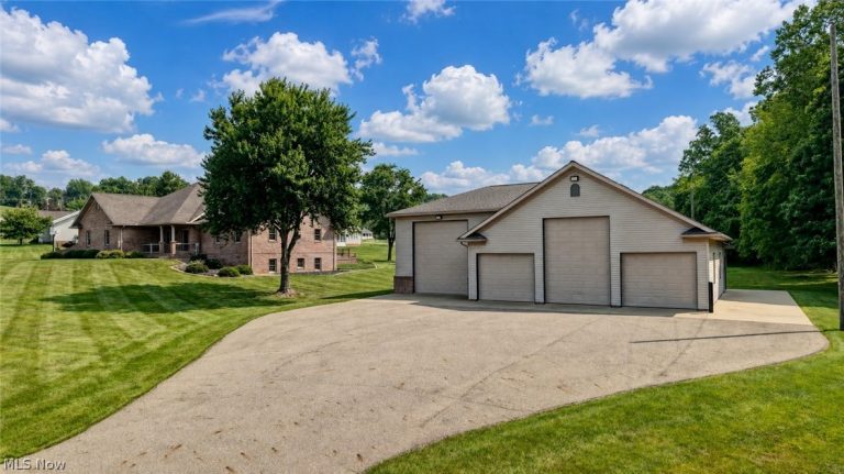 5256 Township Road 356, Millersburg, OH - Photo 2