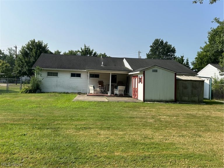 158 Jones Street, Wellington, OH - Photo 2