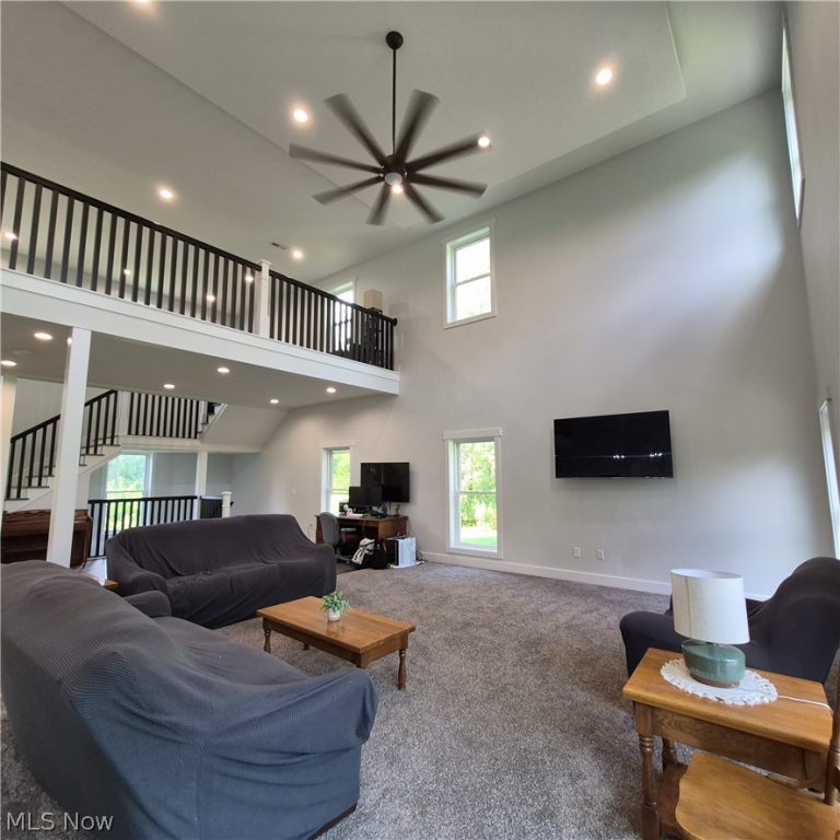 2252 Applegrove Street, Canton, OH - Photo 6